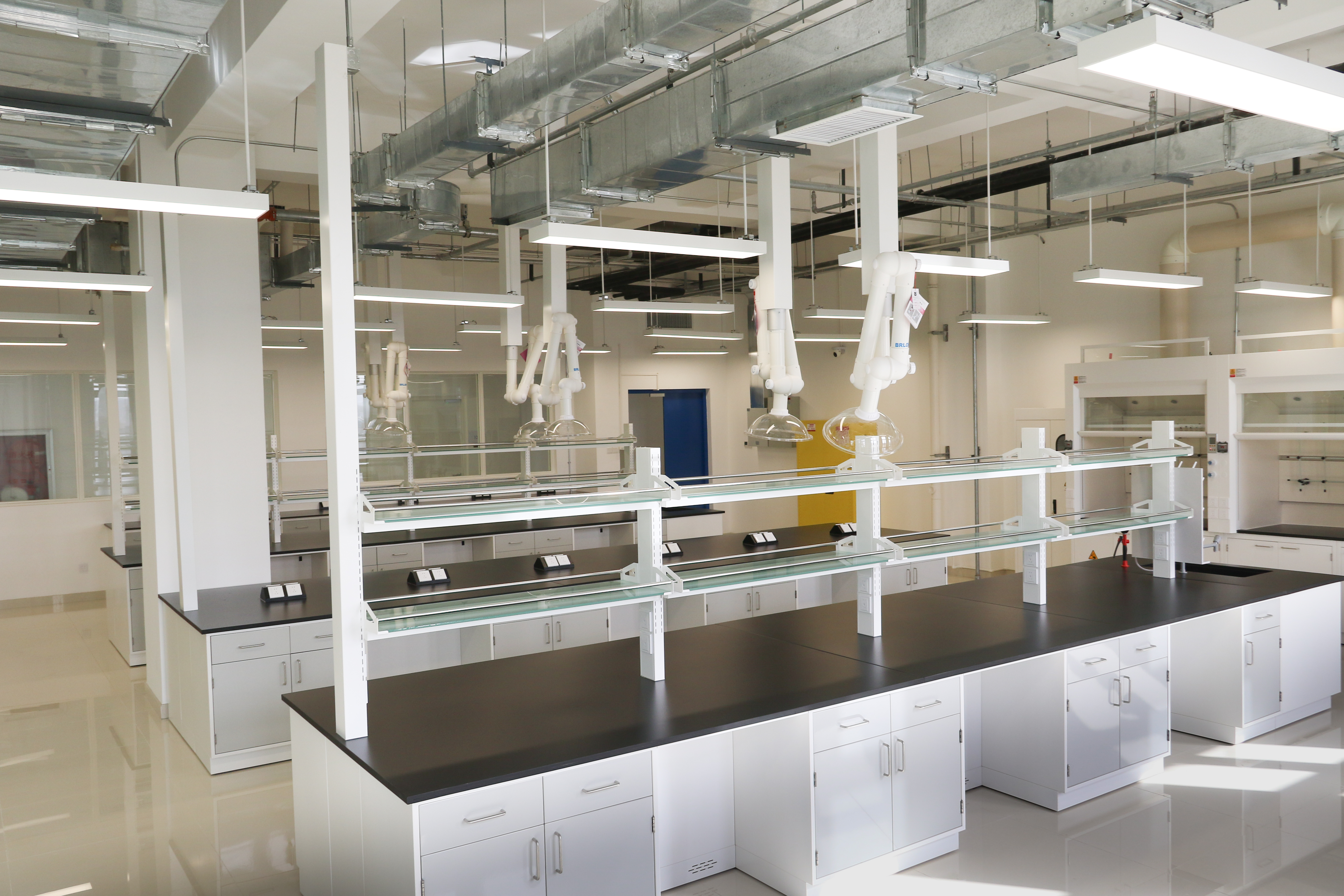 أحدث حالة شركة حول مختبر أثاث معهد بكين للمعالجة، مختبر، خزانة تهوية المختبر